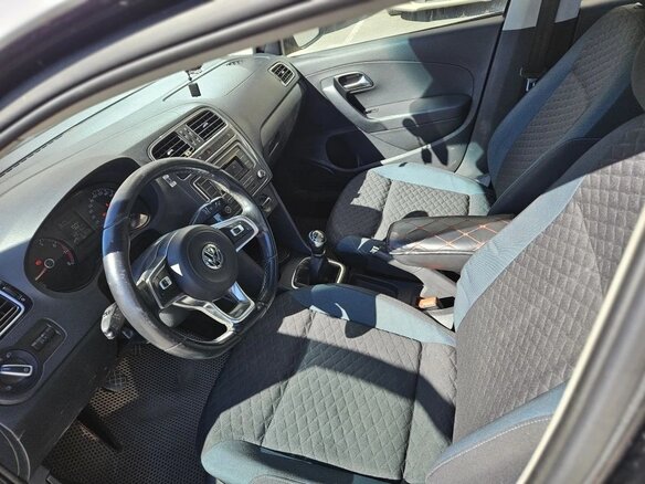2019 Volkswagen Polo V Рестайлинг, чёрный, 770000 рублей - вид 8