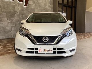 2018 Nissan Note II Рестайлинг, белый, 830007 рублей, вид 1