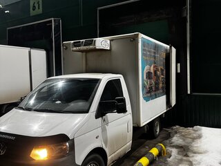 2012 Volkswagen Transporter, белый, 900000 рублей, вид 4