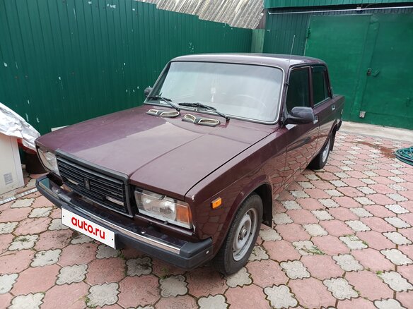 2007 Lada (ВАЗ) 2107, пурпурный, 240000 рублей