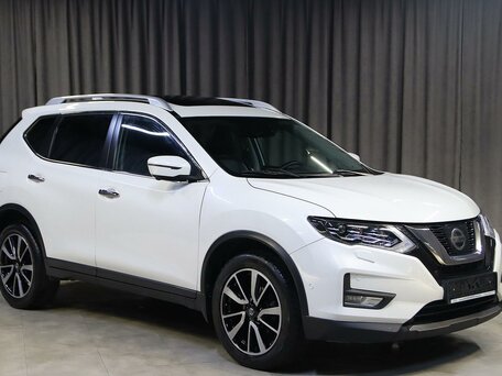 2020 Nissan X-Trail III Рестайлинг, белый, 1949000 рублей, вид 3