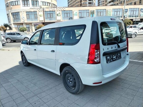 2026 Lada (ВАЗ) Largus I Рестайлинг, белый - вид 6