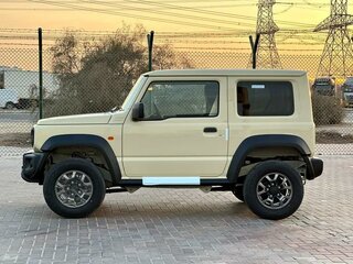 2025 Suzuki Jimny IV, бежевый, 2967000 рублей, вид 3