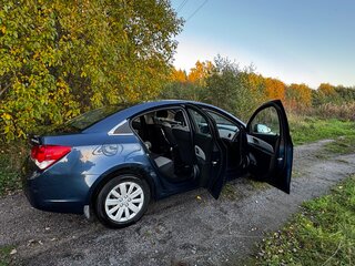 2012 Chevrolet Cruze I, синий, 650000 рублей, вид 4