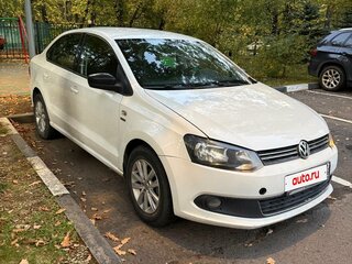 2013 Volkswagen Polo V, белый, 630000 рублей, вид 2