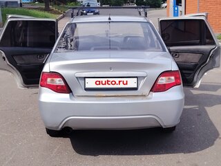 2011 Daewoo Nexia I Рестайлинг, серебристый, 195000 рублей, вид 4