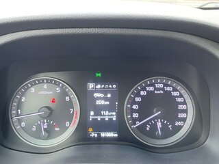 2018 Hyundai Tucson III, белый, 1700000 рублей, вид 5