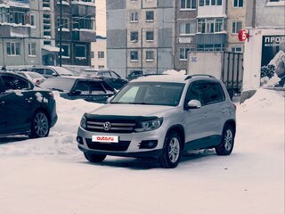 2011 Volkswagen Tiguan I Рестайлинг, серебристый, 1200000 рублей, вид 1