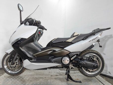 2010 Yamaha TMAX, белый, 655000 рублей, вид 2