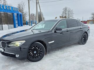 2012 BMW 7 серии Long 730Ld V (F01/F02/F04), чёрный, 2100000 рублей, вид 4