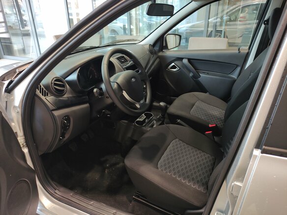 2026 Lada (ВАЗ) Granta I Рестайлинг, серебристый, 1088000 рублей - вид 12