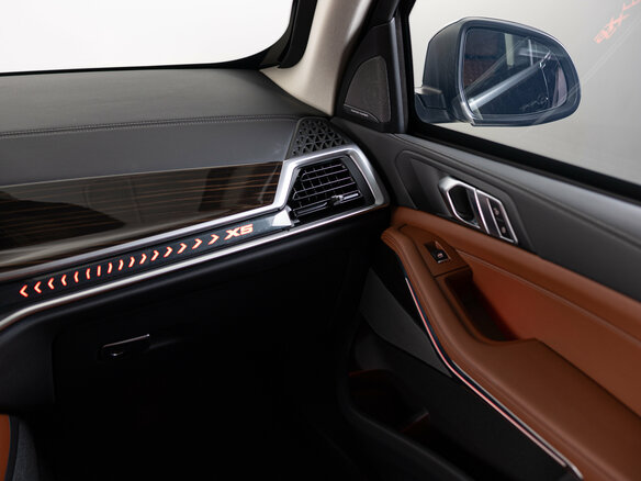 2026 BMW X5 40i IV (G05/G18) Рестайлинг, чёрный, 29990000 рублей - вид 18