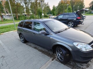 2011 Opel Astra H Рестайлинг, серый, 490000 рублей, вид 5
