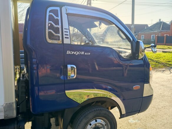 2009 Kia Bongo, синий, 1750000 рублей - вид 5