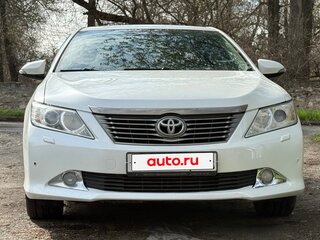 2014 Toyota Camry VII (XV50), белый, 1700000 рублей, вид 2