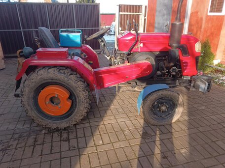 2015 ShiFeng SF-240, красный, 380000 рублей, вид 2
