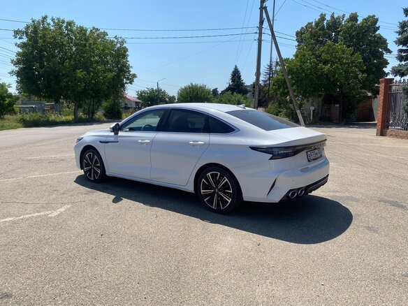 2023 Chery Arrizo 8, белый, 1670000 рублей - вид 5
