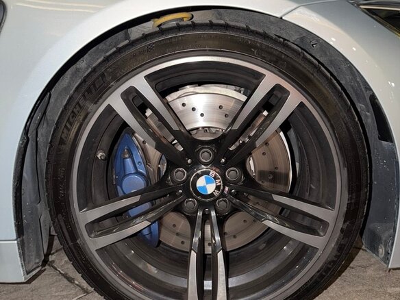2017 BMW M4 F82/F83 Рестайлинг, серебристый, 6000000 рублей - вид 13