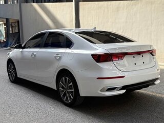 2022 Kia K3 II (China Market), белый, 1319000 рублей, вид 3