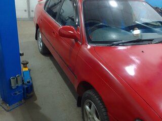 1993 Toyota Corolla VII (E100), красный, 250000 рублей, вид 2