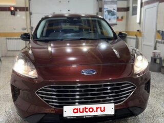 2021 Ford Escape IV, красный, 2050000 рублей, вид 2