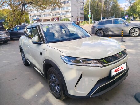 2025 BYD Yuan Up 45.12 kWh, зелёный, 1795000 рублей, вид 2