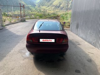 1996 Mitsubishi Carisma I, красный, 170000 рублей, вид 3