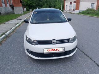 2011 Volkswagen Polo V, белый, 410000 рублей, вид 1