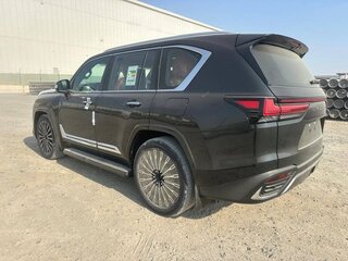 2026 Lexus LX 700h IV, чёрный, 24000000 рублей, вид 4