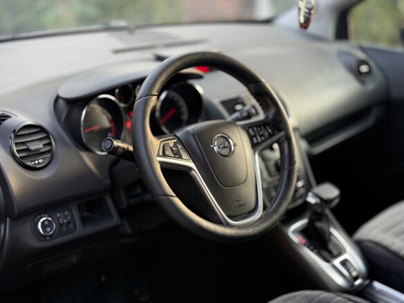 2013 Opel Meriva B, серебристый, 775000 рублей - вид 10