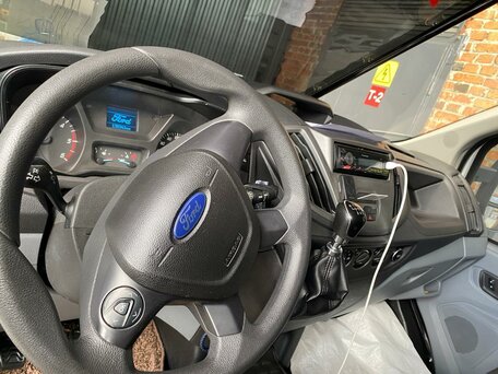 2018 Ford Transit, белый, 2500000 рублей, вид 2