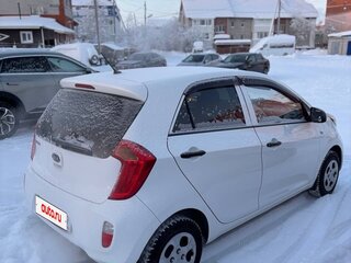 2011 Kia Picanto II, белый, 600000 рублей, вид 3