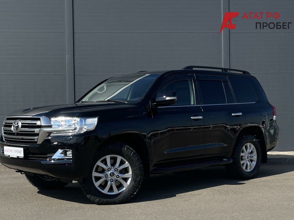 Открыть фотографии: Toyota Land Cruiser 200 Series Рестайлинг 2