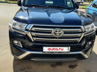 2018 Toyota Land Cruiser 200 Series Рестайлинг 2, чёрный, 6200000 рублей, вид 3