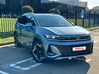 2025 Volkswagen Talagon I Рестайлинг, серебристый, 5490000 рублей, вид 2