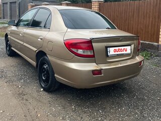 2005 Kia Rio I Рестайлинг, бежевый, 260000 рублей, вид 4