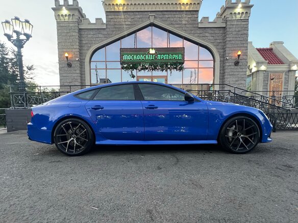 2015 Audi A7 I (4G) Рестайлинг, синий, 4600000 рублей - вид 10
