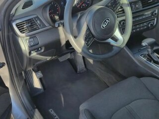 2017 Kia Optima IV, серый, 1550000 рублей, вид 4