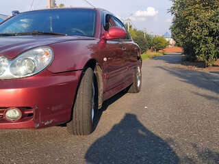 2006 Hyundai Sonata ТагАЗ IV (EF) Рестайлинг, красный, 180000 рублей, вид 3