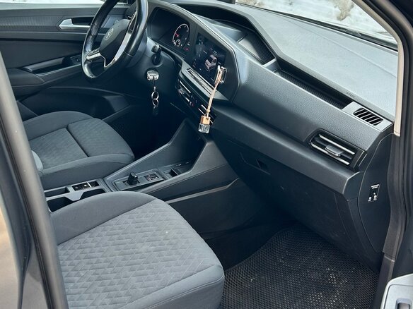 2021 Volkswagen Caddy Maxi V, серый, 3400000 рублей - вид 6