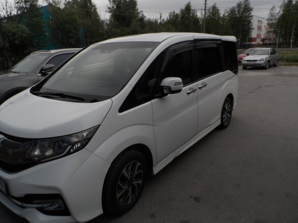 2015 Honda Stepwgn V, белый
