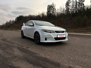 2012 Kia Cerato Koup II, белый, 720000 рублей, вид 3