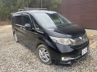 2016 Honda Stepwgn Spada V, чёрный, 1900000 рублей, вид 3