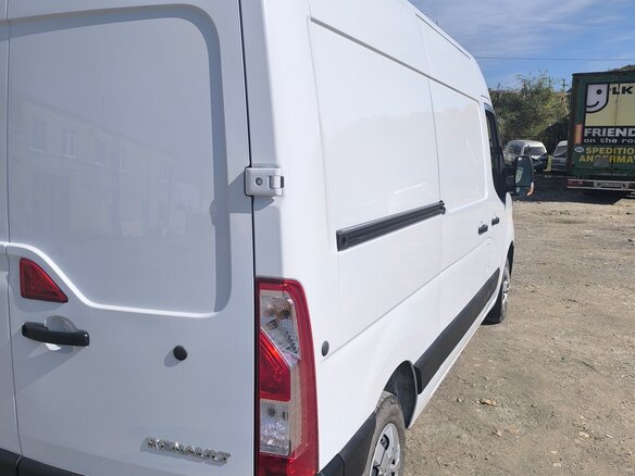 2022 Renault Master, белый, 4150000 рублей - вид 6