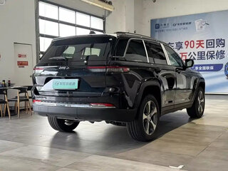 2023 Jeep Grand Cherokee 4xe V (WL), чёрный, 7300000 рублей, вид 4