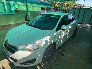 2014 Citroen C4 II, белый, 1300000 рублей, вид 3