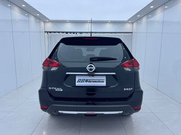 2023 Nissan X-Trail III Рестайлинг, чёрный, 1720000 рублей - вид 4