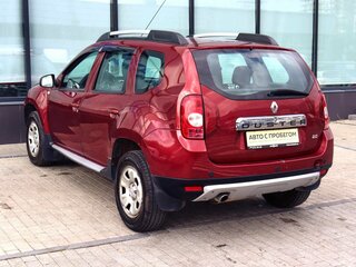 2014 Renault Duster I, красный, 865000 рублей, вид 3