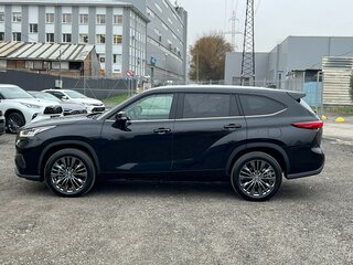 2026 Toyota Highlander IV (XU70), чёрный, 4950000 рублей, вид 5