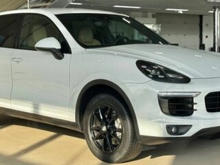 2015 Porsche Cayenne Diesel II Рестайлинг (958), белый, 4000000 рублей, вид 4